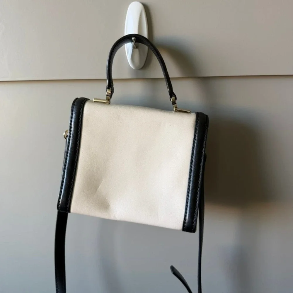 Kate Spade Carroll Park Mini Penelope Crossbody Bag White Black Leather Purse